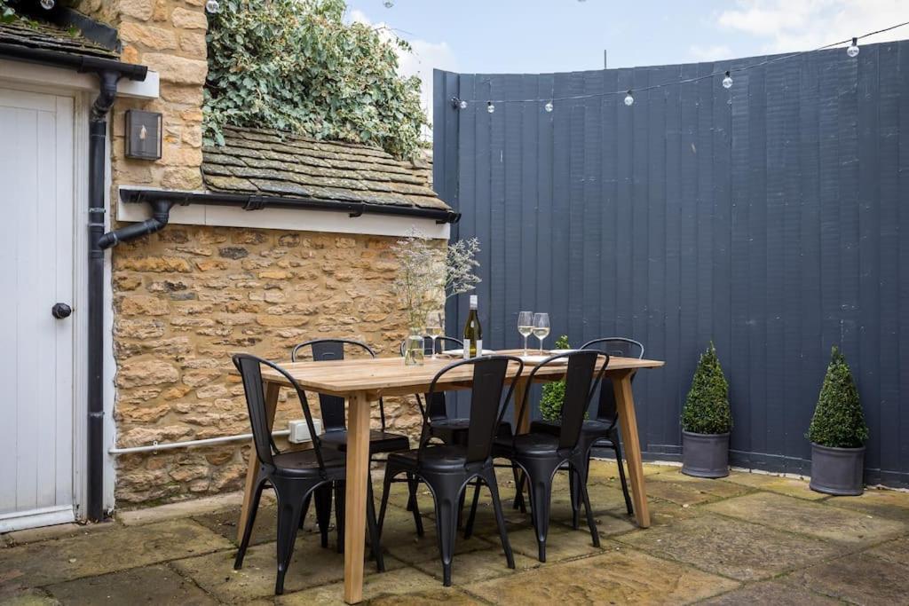 Whitsun Cottage Stow-on-the-Wold Esterno foto